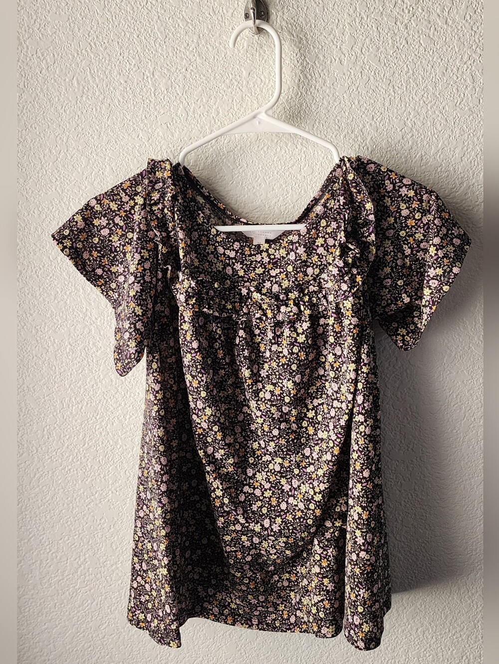 Lauren Conrad Black Floral Ruffle Neck Flutter Sleeve Blouse With Cold Shoulder